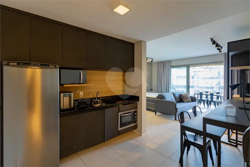 Apartamento com 1 quarto à venda ou para alugar em Itaim Bibi – SP