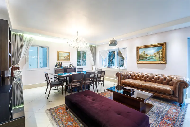 Duplex com 4 quartos à venda em Jardim América – SP