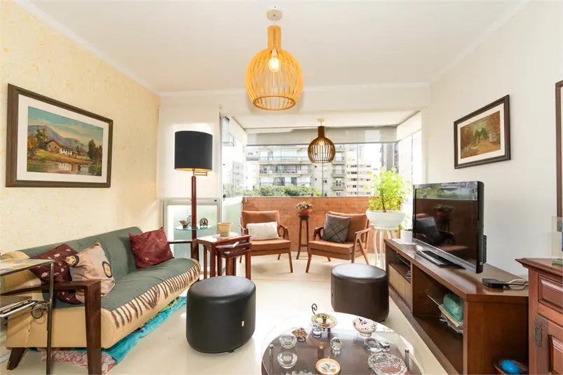 Apartamento com 3 quartos à venda em Moema – SP