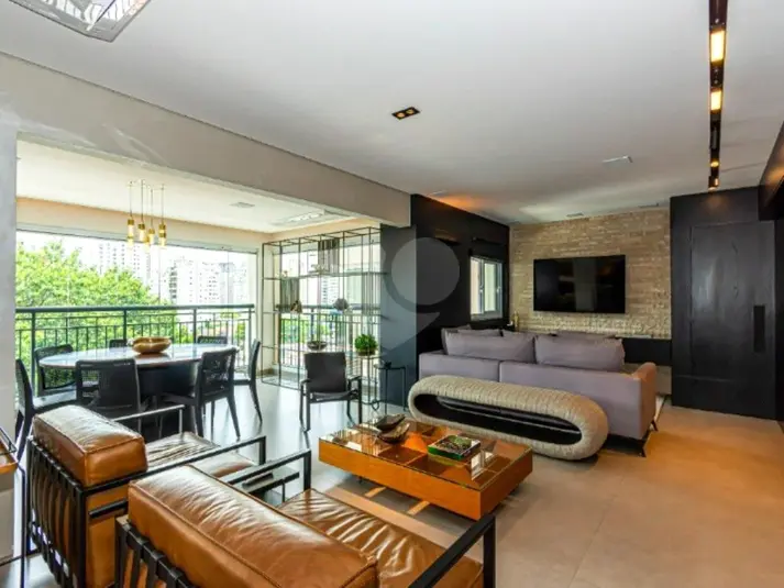 Apartamento com 4 quartos à venda em Moema – SP