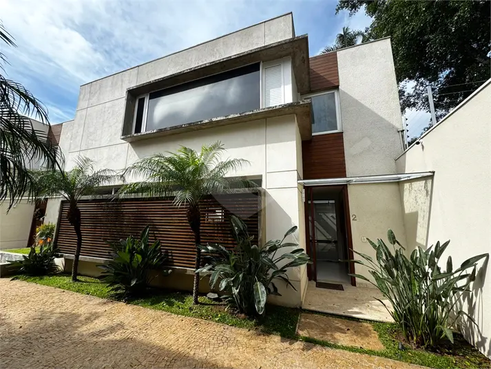 Condomínio com 4 quartos à venda em Campo Belo – SP