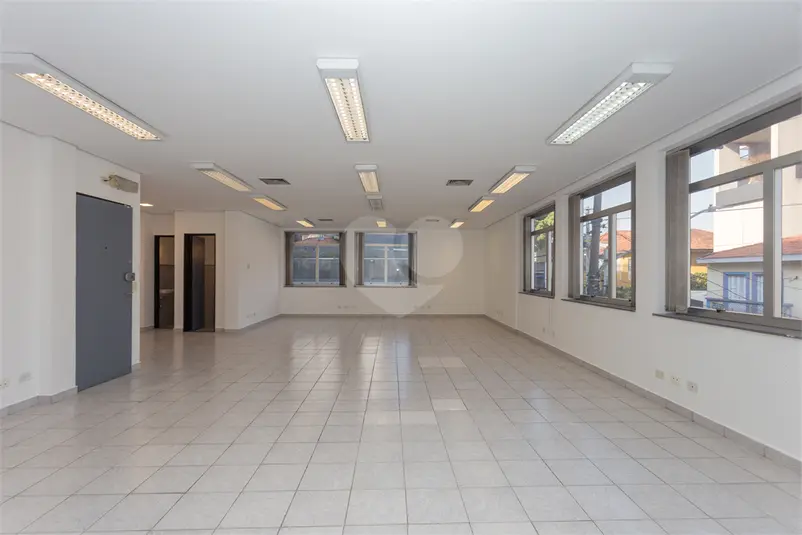 Salas para alugar em Vila Madalena – SP