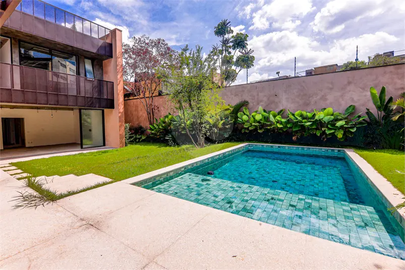 Casa com 4 quartos à venda em Vila Madalena – SP