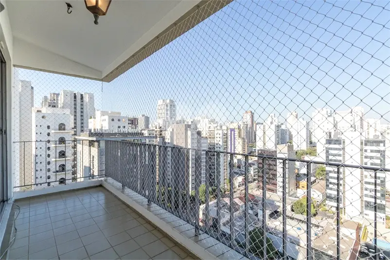 Cobertura com 4 quartos à venda em Moema – SP
