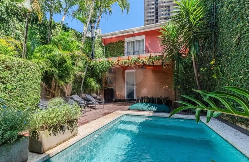 Sobrado com 4 quartos à venda em Jardim Europa – SP