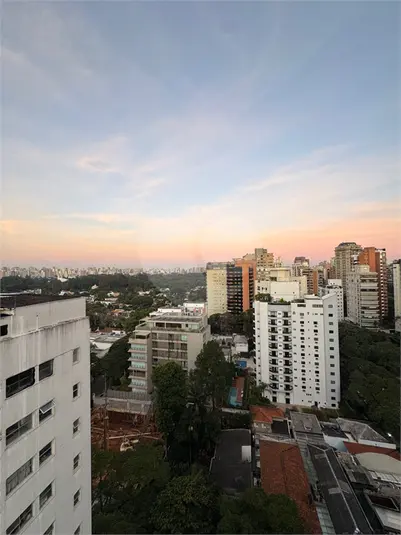 Apartamento com 3 quartos à venda em Vila Nova Conceição – SP