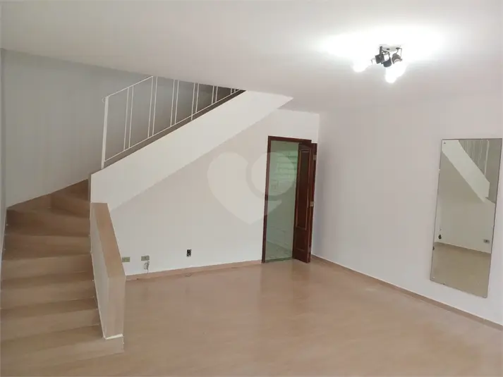 Sobrado com 2 quartos à venda ou para alugar em Tucuruvi – SP