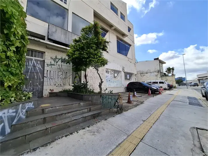 Prédio inteiro à venda em Imirim – SP