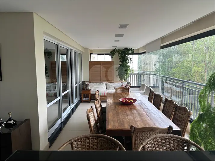 Apartamento com 4 quartos à venda em Jardim Marajoara – SP