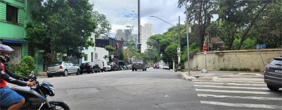 Prédio inteiro à venda em Higienópolis – SP