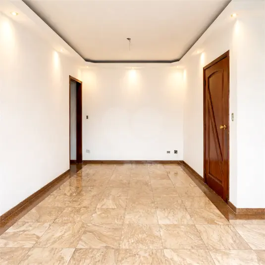 Apartamento com 4 quartos para alugar em Santana – SP