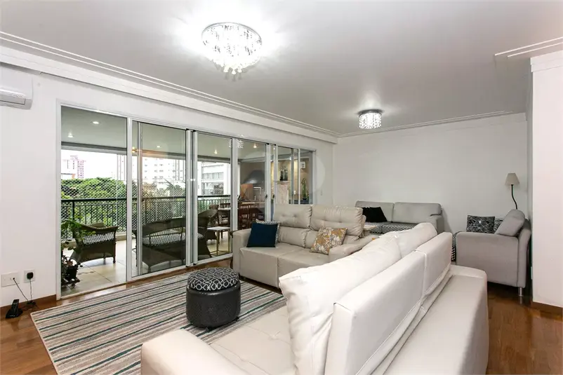 Apartamento com 4 quartos à venda em Tatuapé – SP