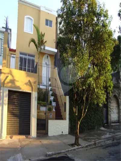 Casa com 3 quartos para alugar em Aclimação – SP