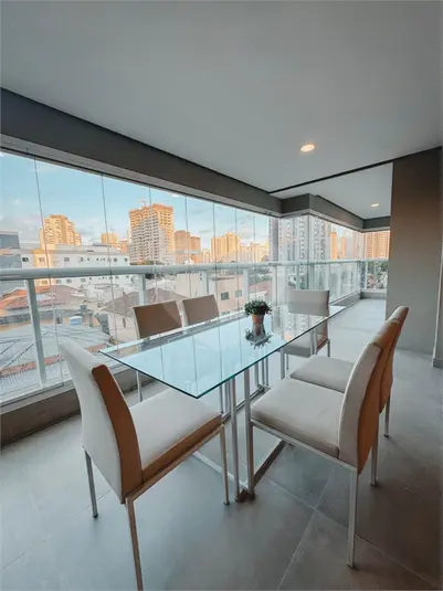 Apartamento com 3 quartos para alugar em Tatuapé – SP