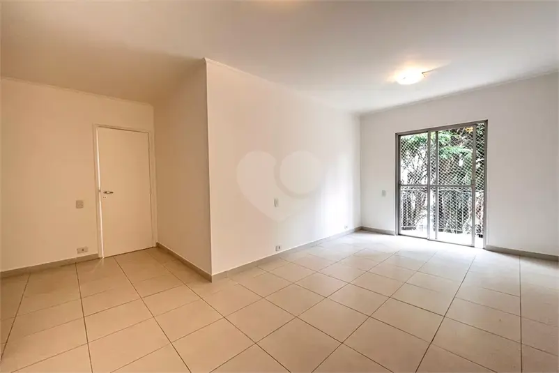 Apartamento com 3 quartos à venda em Moema – SP