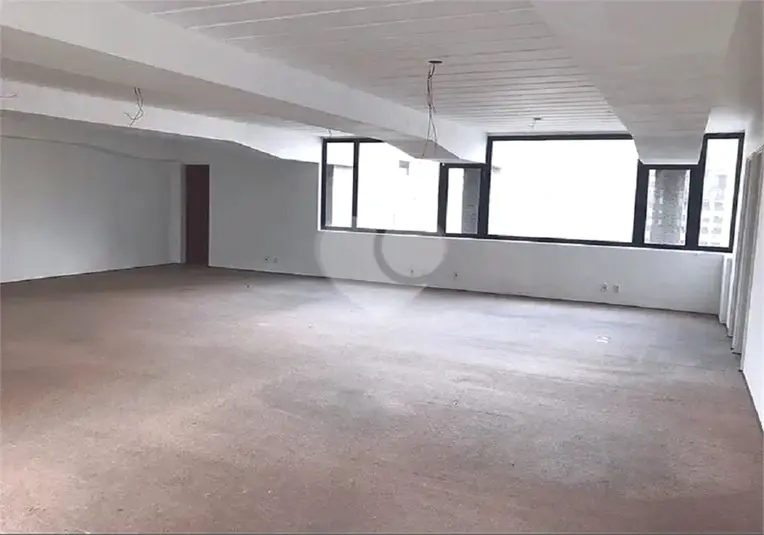 Salas à venda ou para alugar em Brooklin – SP