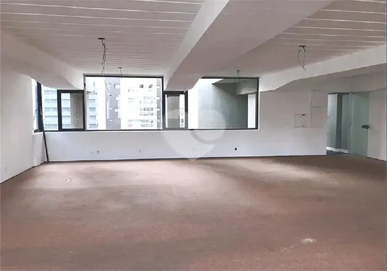 Salas à venda ou para alugar em Brooklin – SP