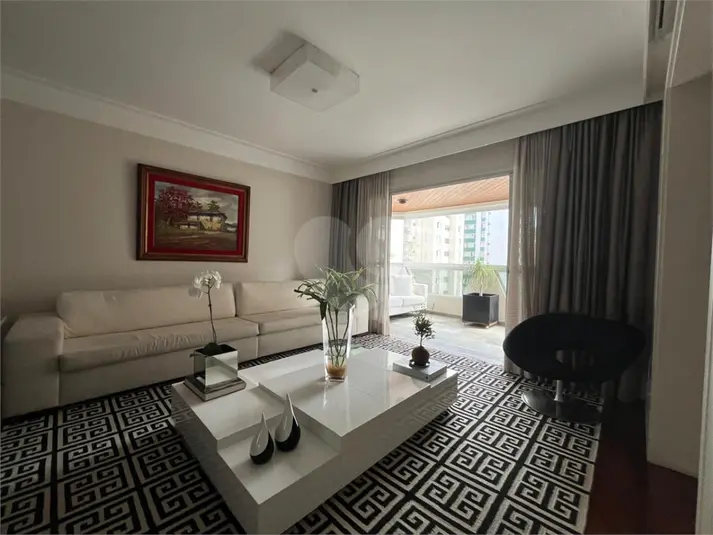 Apartamento com 3 quartos à venda em Moema – SP
