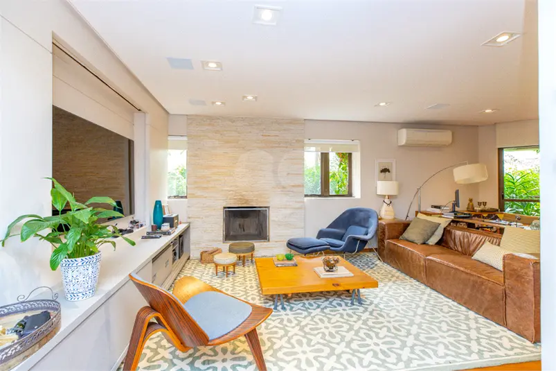Apartamento com 3 quartos à venda em Itaim Bibi – SP