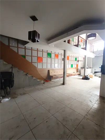 Prédio inteiro para alugar em Santana – SP