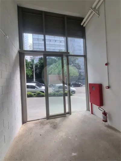 Loja para alugar em Perdizes – SP