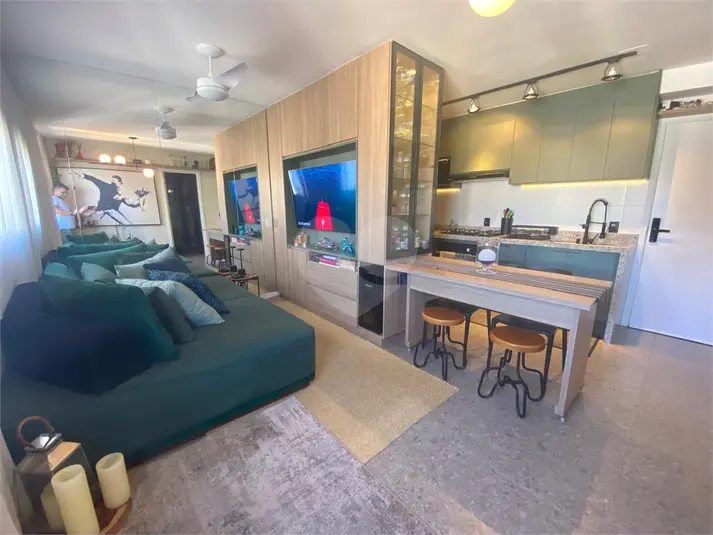 Apartamento com 1 quarto à venda ou para alugar em Centro – SP