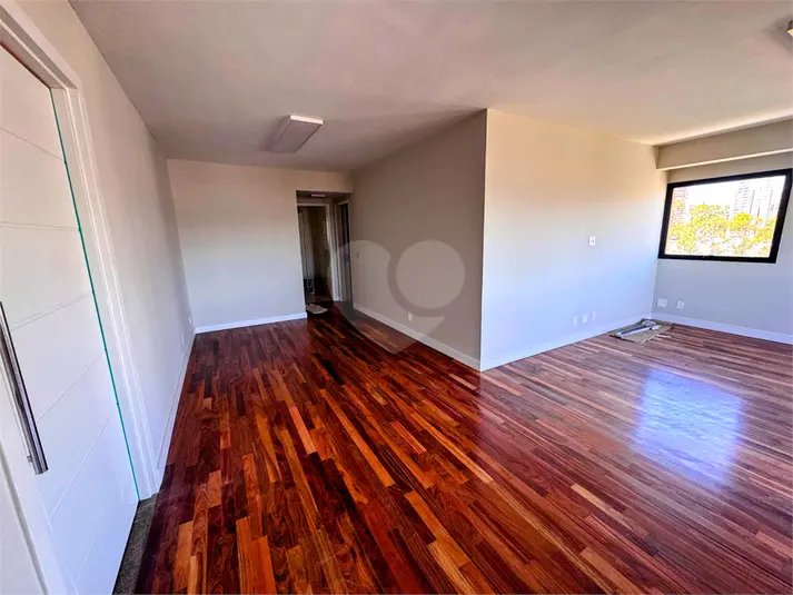 Apartamento com 2 quartos para alugar em Panamby – SP
