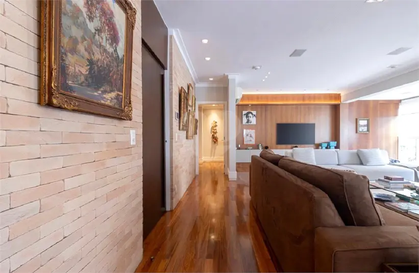 Apartamento com 3 quartos à venda em Moema – SP