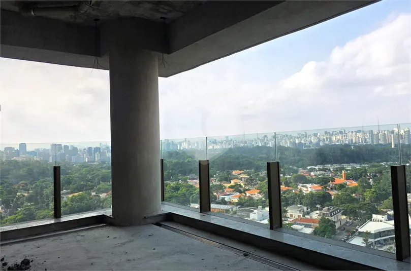 Apartamento com 3 quartos à venda em Moema – SP