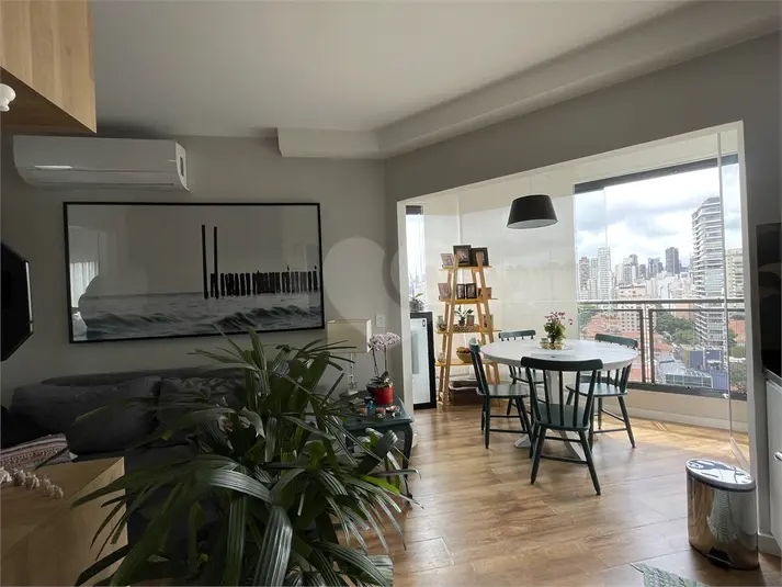 Apartamento com 1 quarto à venda ou para alugar em Pinheiros – SP