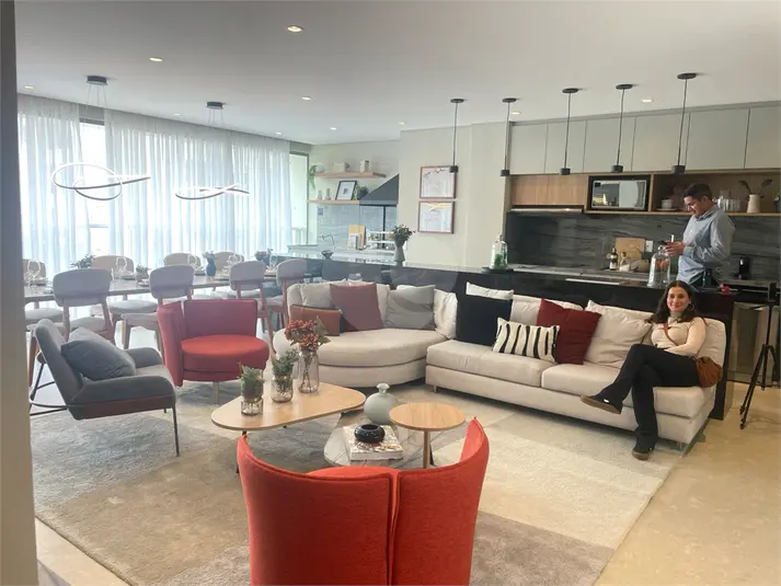 Apartamento com 3 quartos à venda em Moema – SP