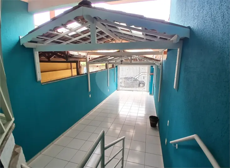 Sobrado com 3 quartos para alugar em Vila Matilde – SP