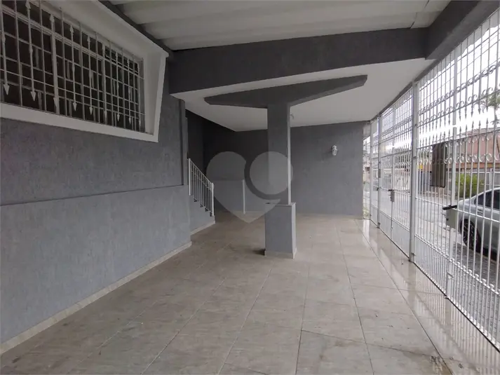 Sobrado com 4 quartos à venda ou para alugar em Vila Ema – SP