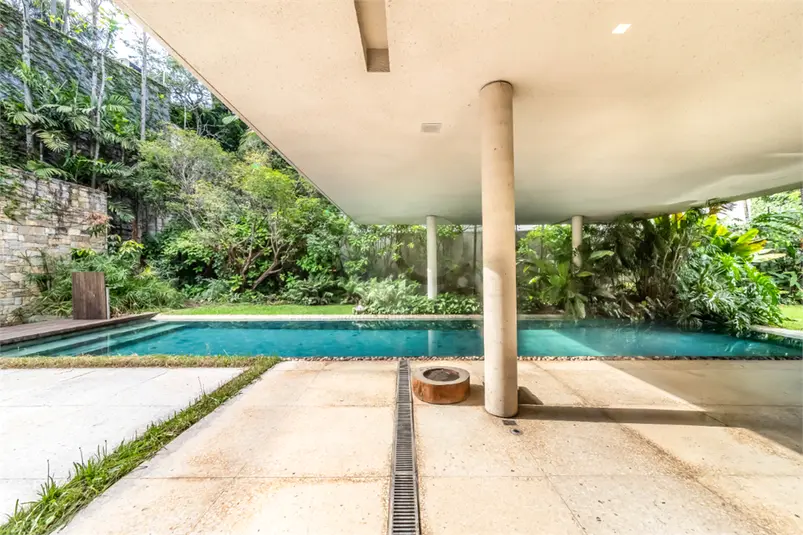 Sobrado com 3 quartos à venda em Cidade Jardim – SP