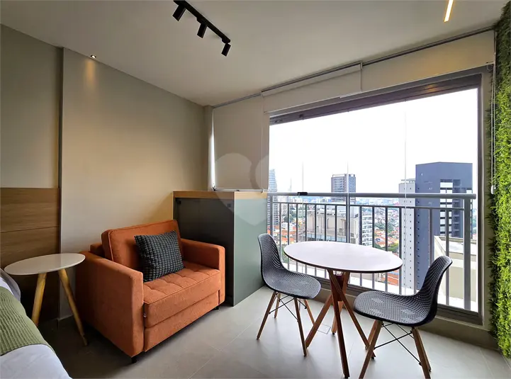 Studio com 1 quarto à venda ou para alugar em Vila Madalena – SP