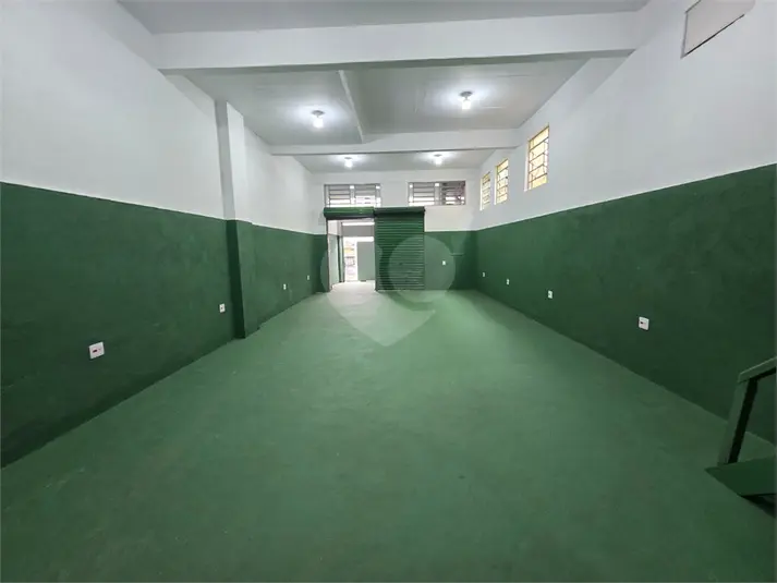 Salão Comercial para alugar em Vila Santa Catarina – SP