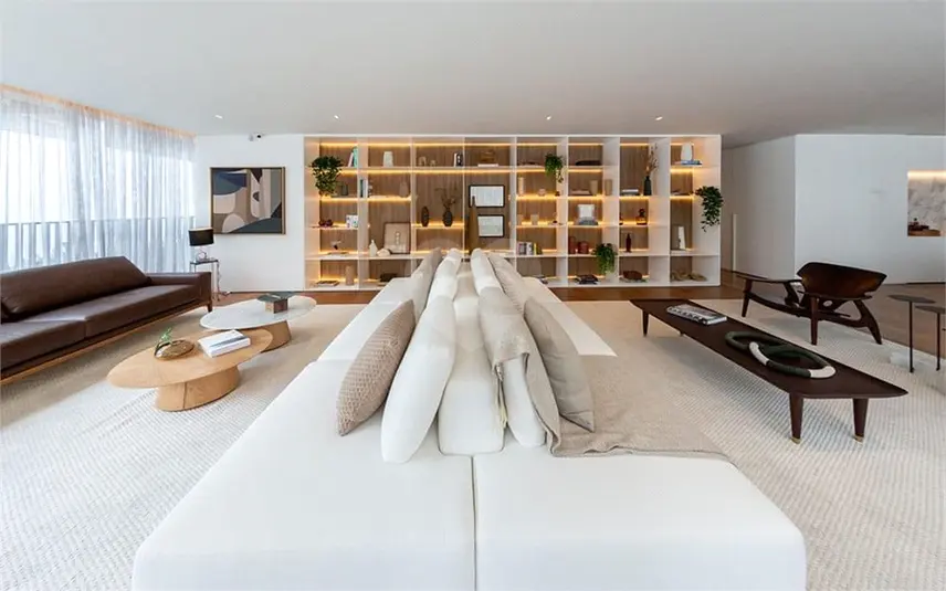 Apartamento com 4 quartos à venda em Moema – SP