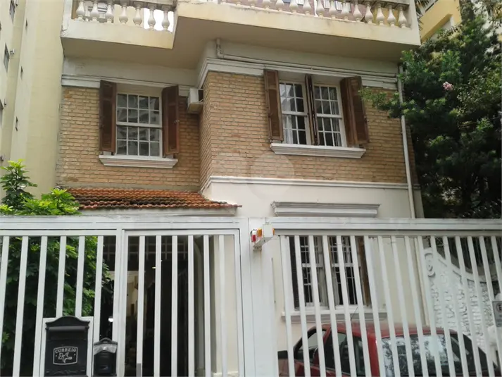 Casa com 5 quartos à venda em Bela Vista – SP