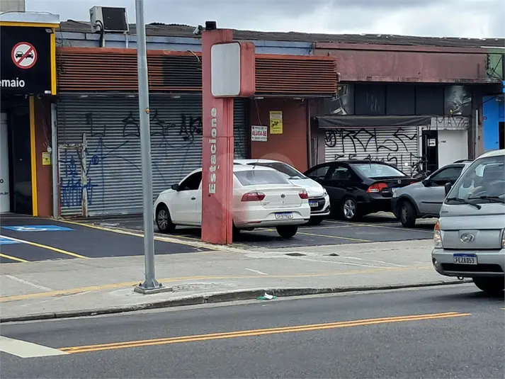 Prédio inteiro à venda em Santana – SP
