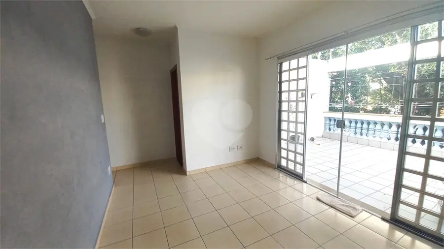Casa com 3 quartos para alugar em Butantã – SP