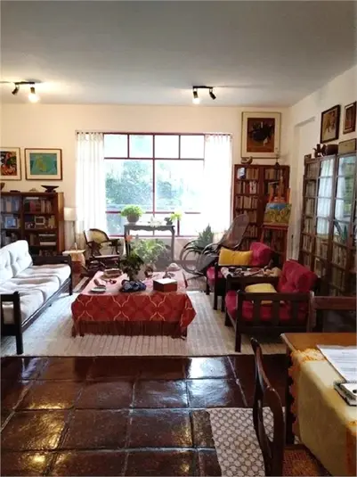 Sobrado com 8 quartos à venda em Perdizes – SP