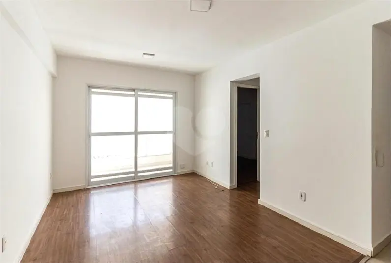 Apartamento com 1 quarto para alugar em Santa Cecília – SP