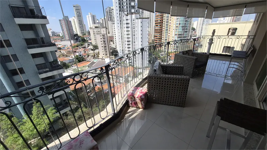 Apartamento com 4 quartos à venda ou para alugar em Santana – SP