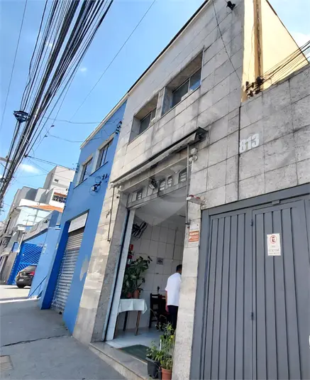 Prédio inteiro à venda ou para alugar em Santana – SP