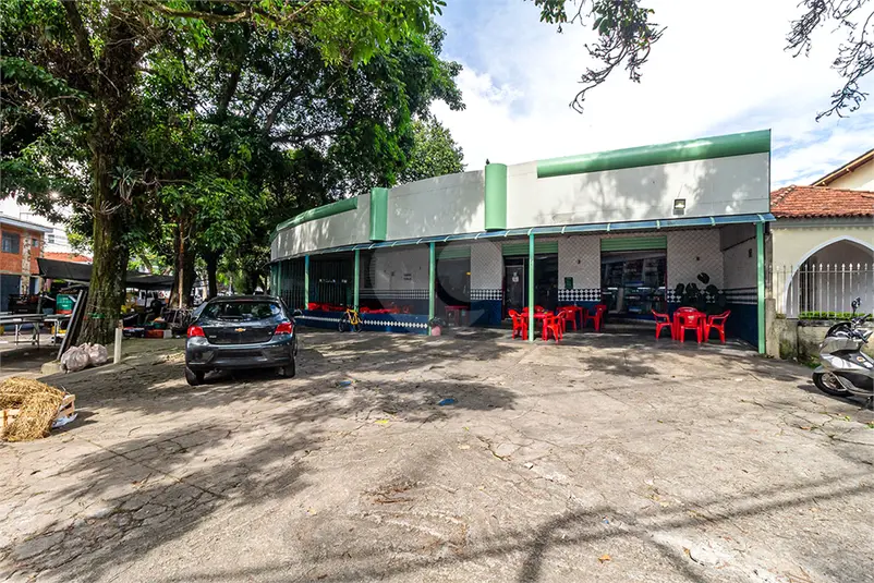Prédio inteiro à venda em Alto da Lapa – SP