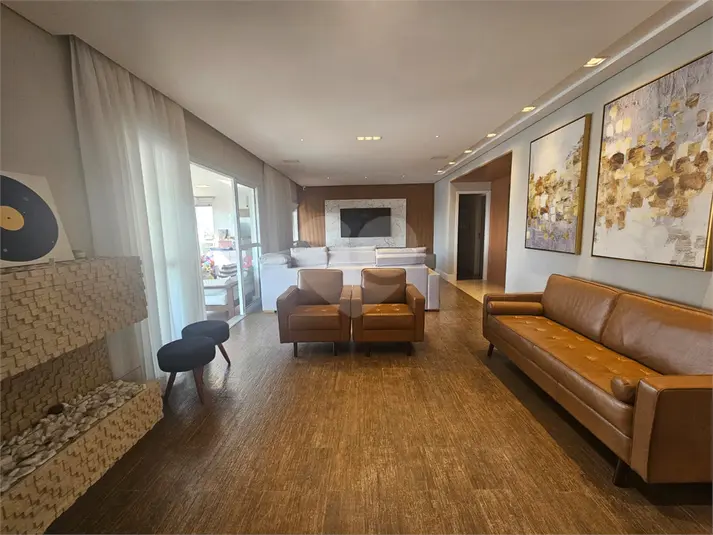 Apartamento com 3 quartos à venda ou para alugar em Santa Teresinha – SP