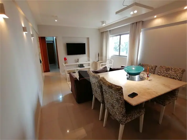 Apartamento com 3 quartos para alugar em Paraíso – SP