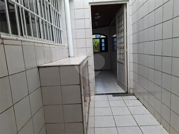 Casa térrea com 3 quartos para alugar em Pompéia – SP
