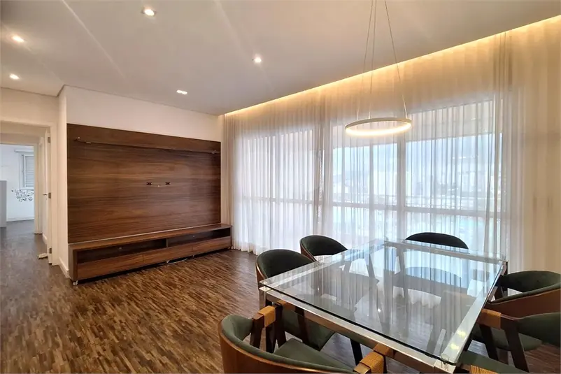 Apartamento com 4 quartos para alugar em Água Branca – SP
