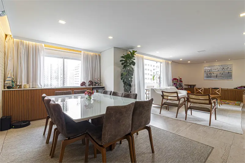 Apartamento com 3 quartos à venda em Itaim Bibi – SP